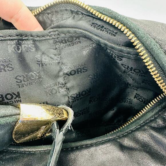 Michael Kors Black Soft Leather Morgan Hobo Gold Hardware Top Zip Bag - Picture 14 of 16